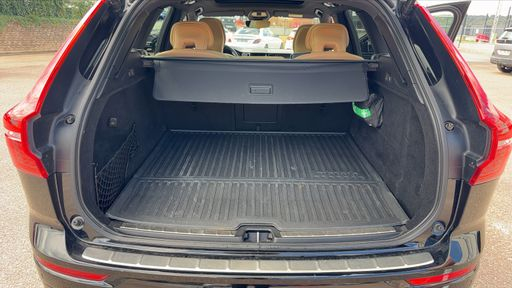Volvo XC60 2.0 T6 340 AWD BVA - Inscription Luxe – 2021 – 92000 km – Hybride rechargeable – Boîte Automatique — photo 44