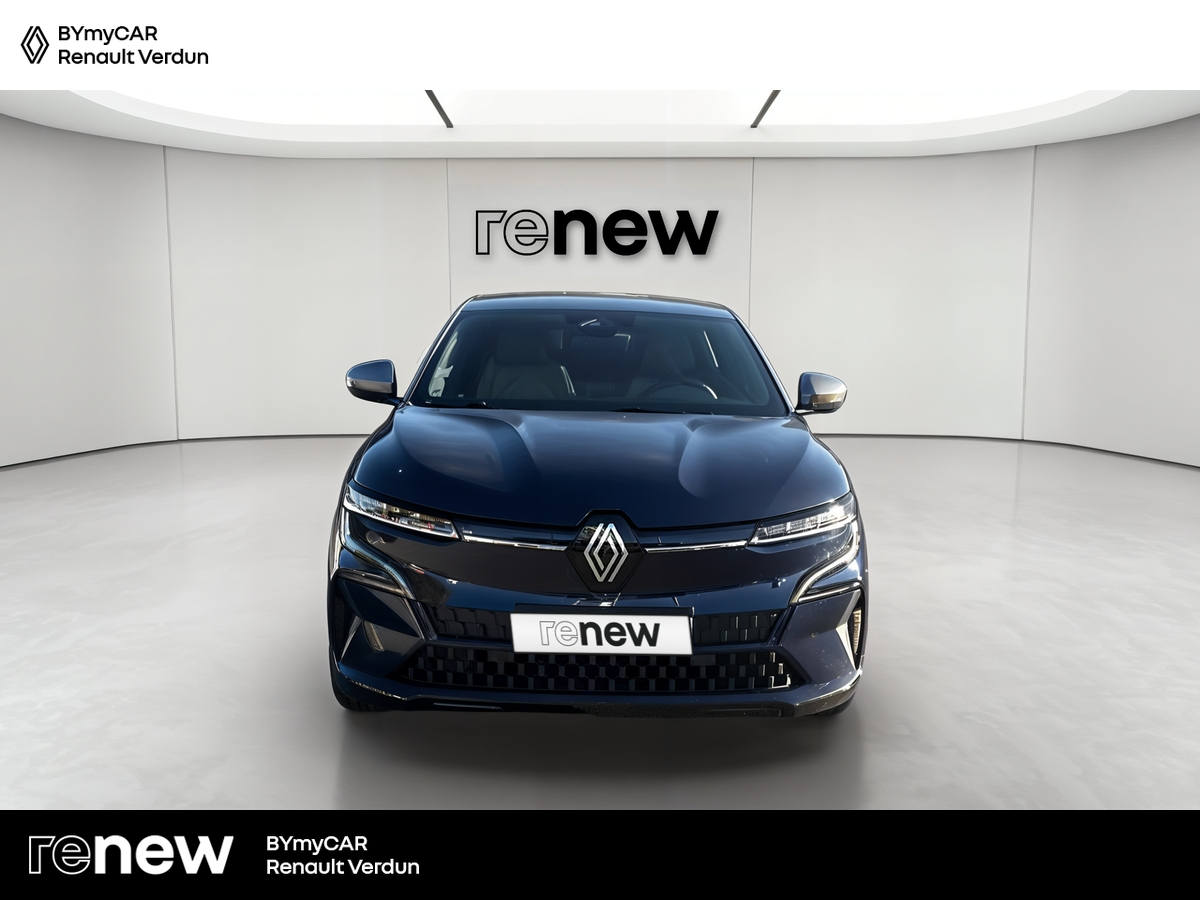 Renault Megane E-Tech EV60 220 ch optimum charge — photo 8