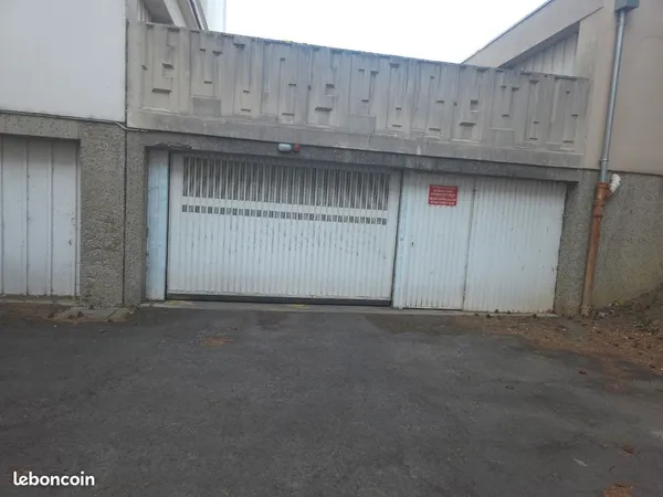 Garage parking