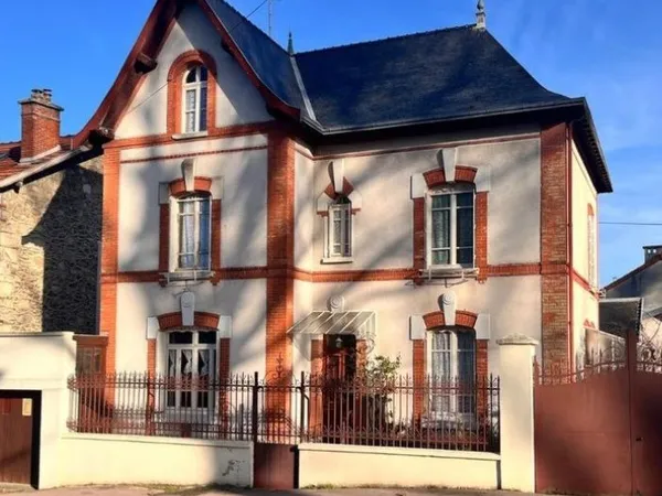 Idéal, la ville à la campagne, maison de caractère