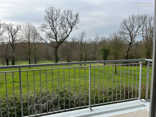 Appartement - 2 pièces - 47m² - étage 1/2