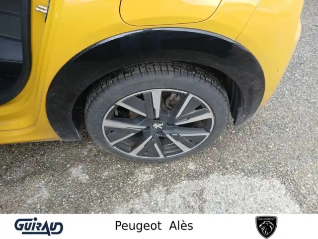 Peugeot 208 puretech 130 s&amp;s eat8 — photo 12
