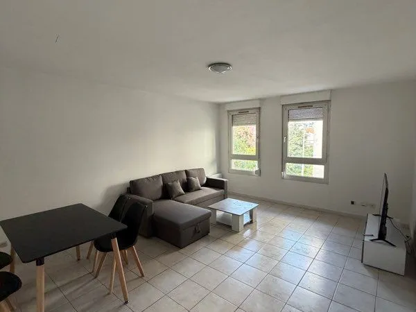 T2 meublé de 50 m² avec garage - Debourg