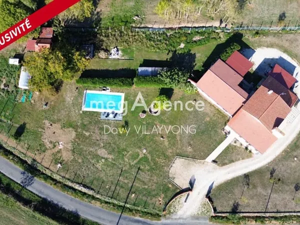 Maison Vente Yzernay 6p 179m² 318500€