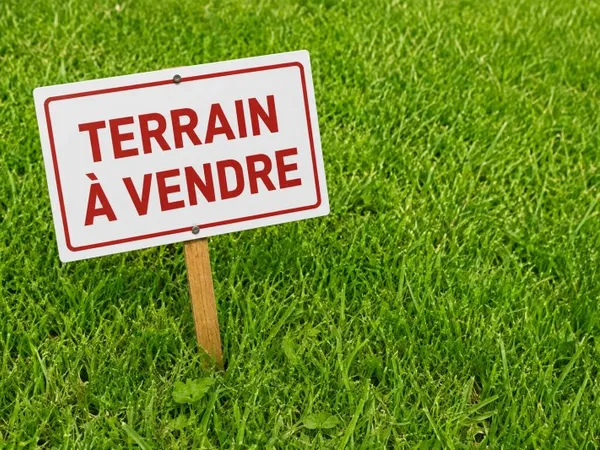 Terrain 630 m²