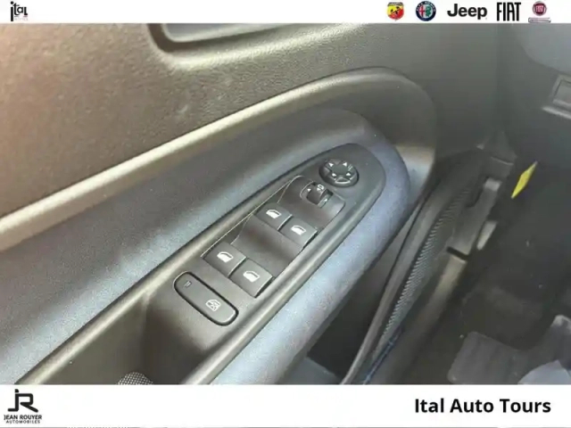 Alfa Romeo Junior elettrica 156ch 54kwh sprint prime cee de 3600? déduite — photo 12