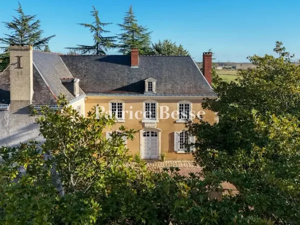 Manoir 9 pièces 280 m²