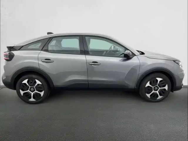 Citroën C4 hybride 136 e-dcs6 — photo 42