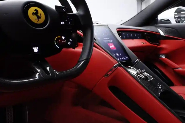 Ferrari Roma v8 4.0 620ch — photo 12