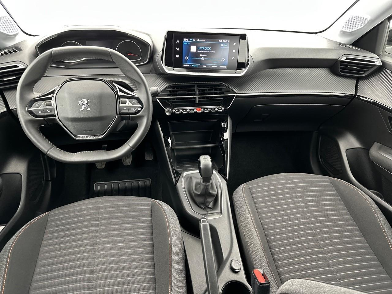 Peugeot 208 puretech 75 s&s bvm5 premium — photo 11