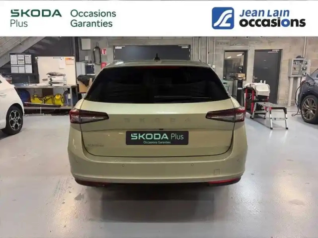 Skoda Superb combi 2.0 tdi 150 ch scr dsg7 — photo 28