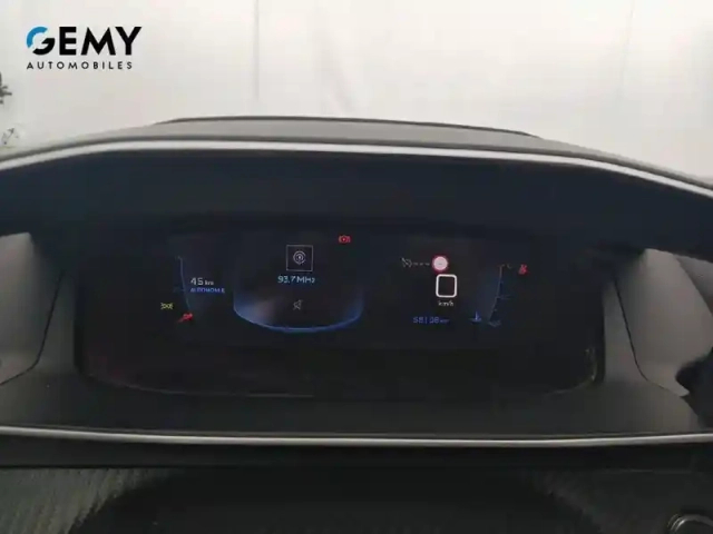 Peugeot 2008 puretech 100 s&amp;s bvm6 — photo 16