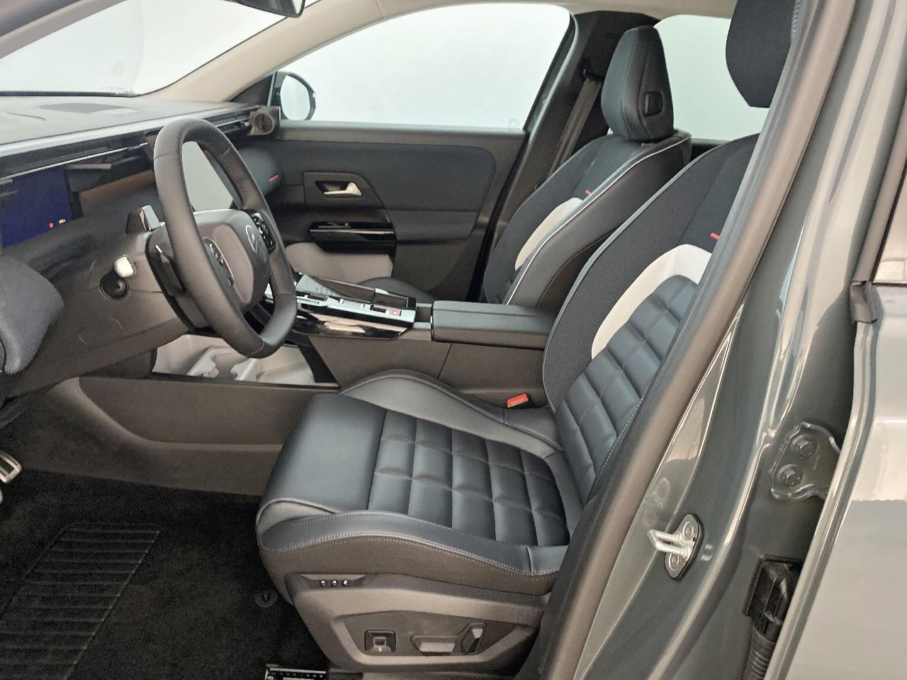 Citroën C5 Aircross hybride 145 ch e-dcs6 max — photo 9