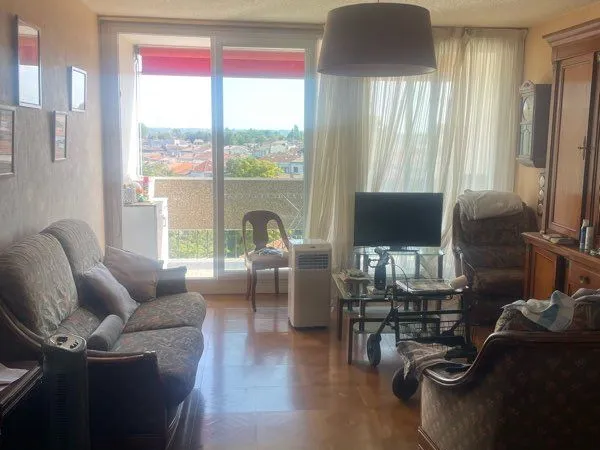 T3 meublé lumineux 65 m2 avec balcons Bordeaux idéal colocation ou couple