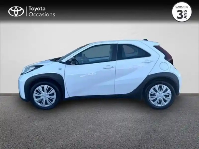 Toyota Aygo x 1.0 vvt-i 72ch dynamic — photo 3