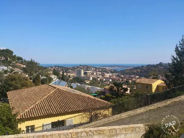 Maison 7 pièces 240 m²