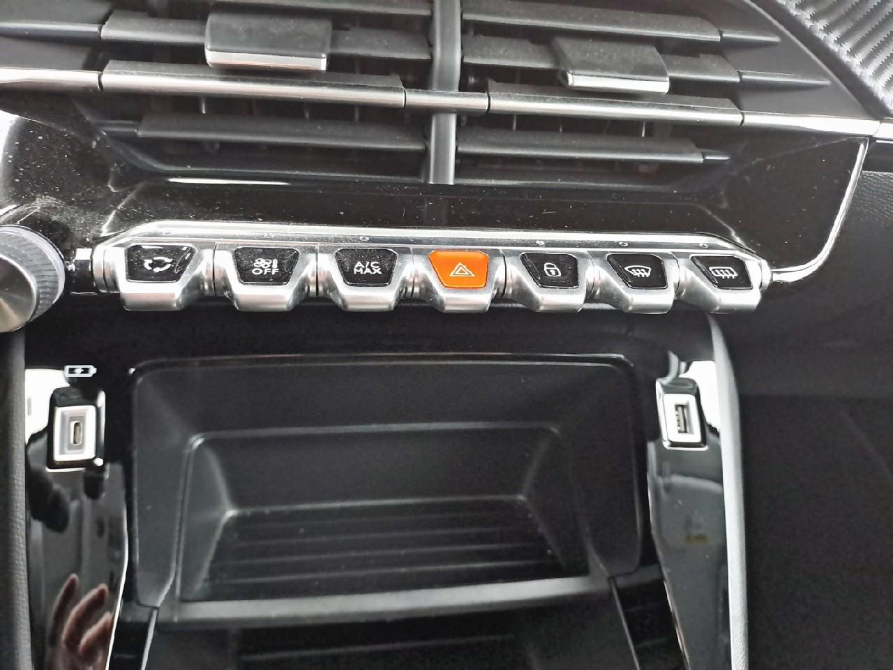 Peugeot 208 electrique 50 kwh 136ch style — photo 26