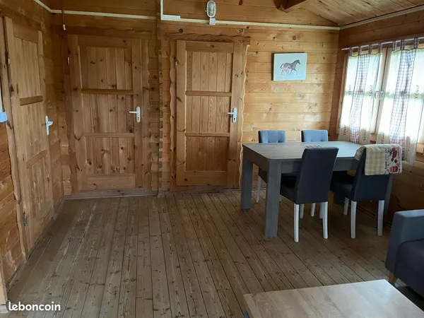 A vendre logement insolite au milieu des chevaux