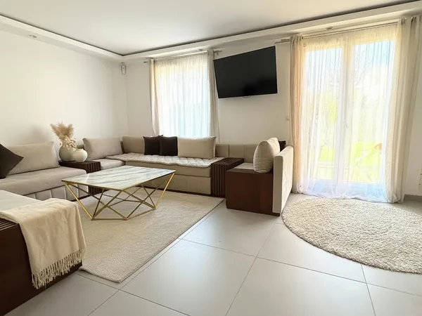 Maison 4 pièces 77 m²