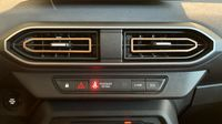 Dacia Jogger 1.6 hybrid 140ch Extreme 7 places -24 — photo 26