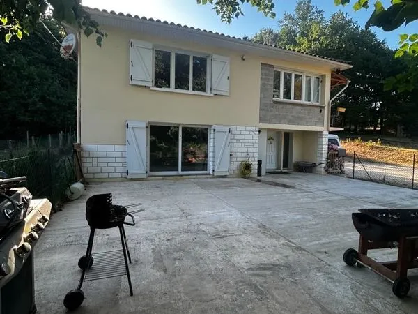 Maison 8 pièces 140 m²