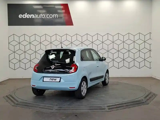 Renault Twingo iii e-tech — photo 5