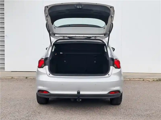 Fiat Tipo 1.6 multijet 120 ch start/stop — photo 11