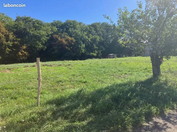 Terrain 1 500 m² Calviac En Perigord