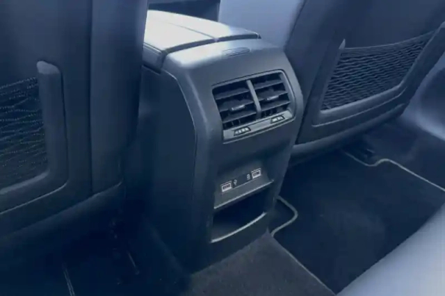 Peugeot 308 bluehdi 130ch s&amp;s eat8 — photo 23