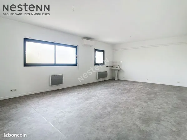 Bureaux 51 m² LORMONT