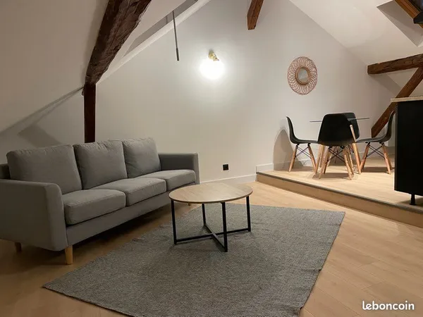 Appartement T2 meublé centre Chambéry