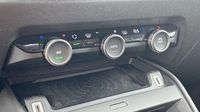 Citroen C4 BlueHDi 130ch S&S Shine EAT8 — photo 15