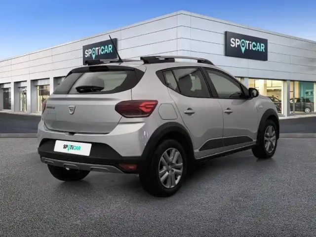 Dacia Sandero eco-g 100 - 22 stepway confort — photo 2