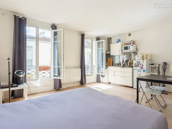 Studio 1 pièce 29 m²