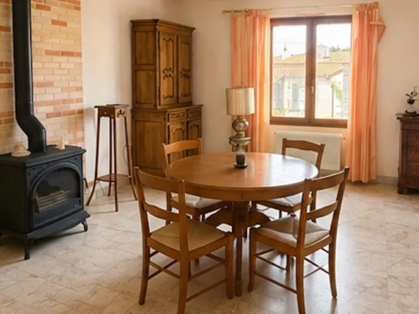 Maison à vendre 5 pièces MORTAGNE SUR SEVRE (85)