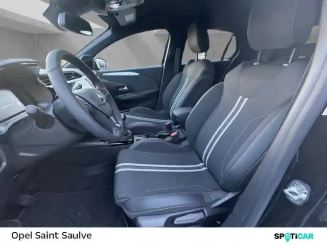 Opel Corsa 1.2 turbo 100ch gs — photo 11