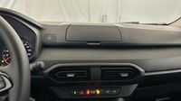 Dacia Sandero 1.0 TCe 90ch Stepway Essential — photo 19