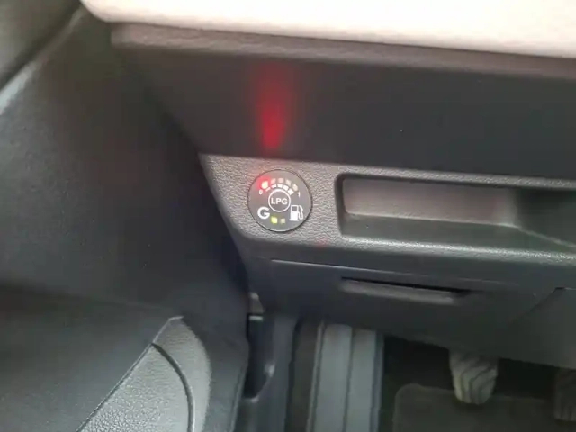Renault Clio tce 100 gpl — photo 98