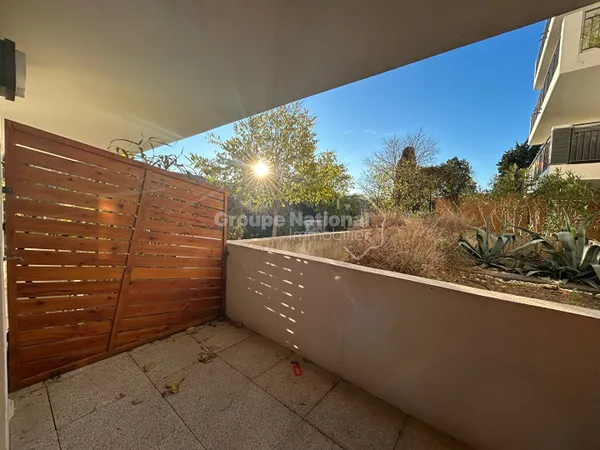 Appartement Avignon 1 pièce(s) 33 m2