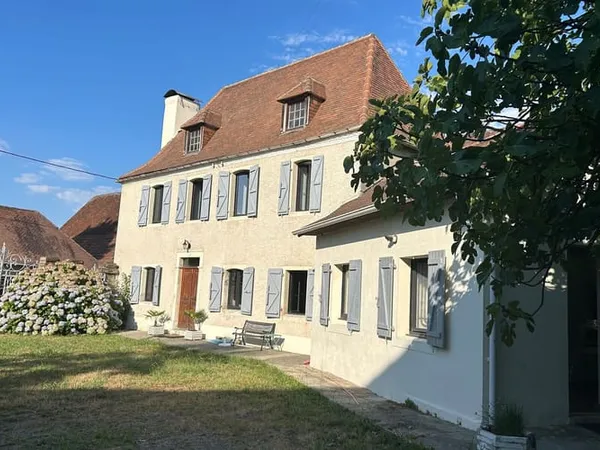Maison 4 pièces 136 m²
