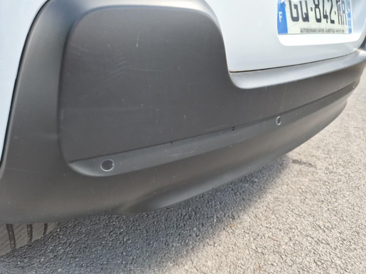 Citroën C3 1.2 puretech 83ch s&s shine — photo 19