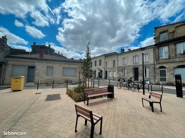 A louer t 1 meuble. A Bordeaux
