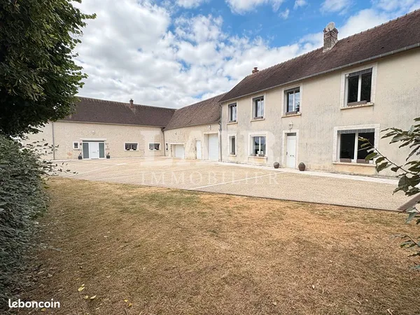 Propriété 12 pièces 447 m²