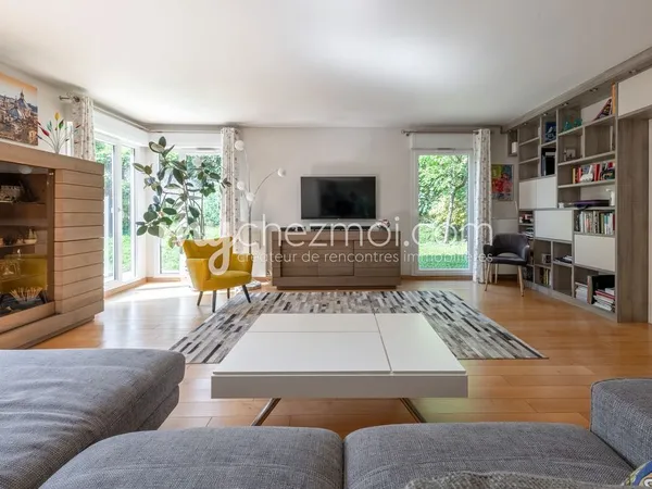 Vends t6 et plus - 133.01m² - Tassin-la-Demi-Lune 69160