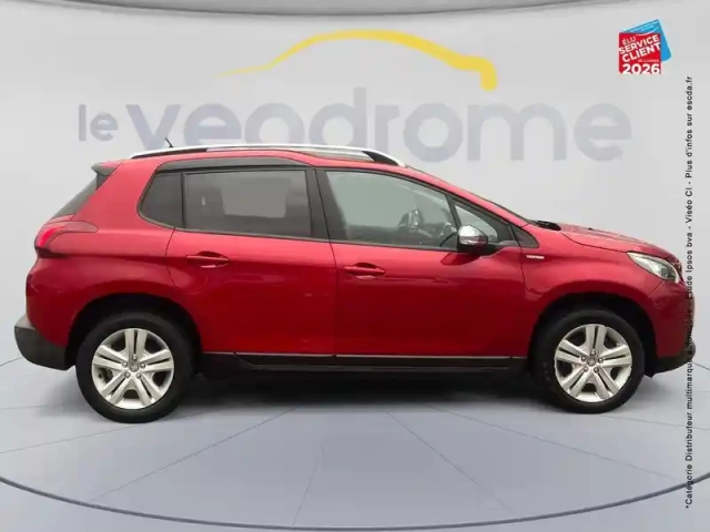 Peugeot 2008 1.2 puretech 110ch e6.c style s&amp;s eat6 — photo 4