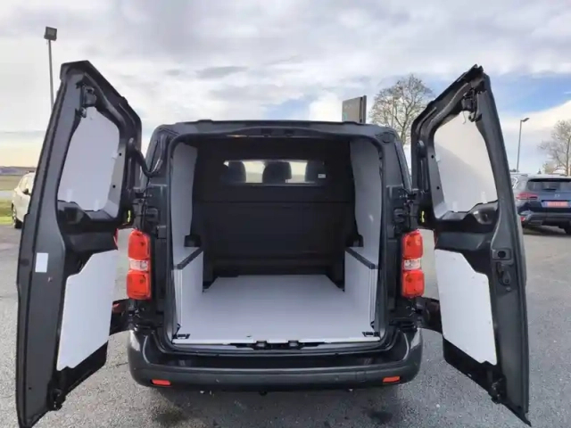 Citroën Jumpy cab approfondie  type-h pack m bluehdi 180 s&amp;s eat8 — photo 6