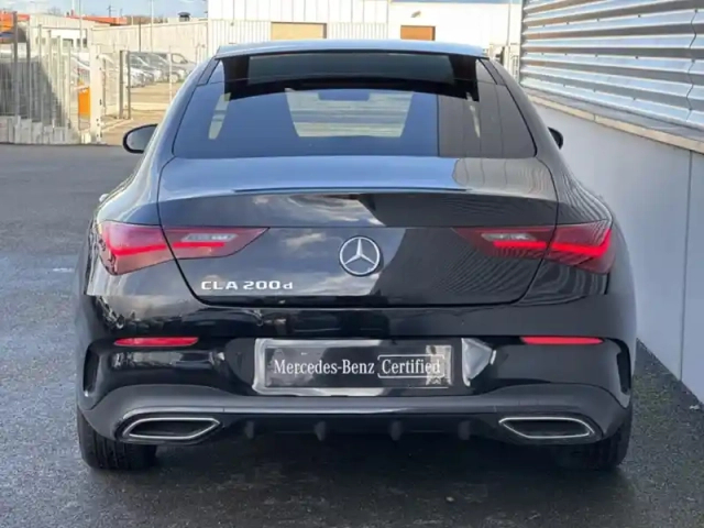 Mercedes Cla 200 d coupé amg line — photo 4