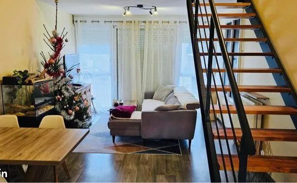 Loue appartement F3 de 72m2 duplex avec terrasse
