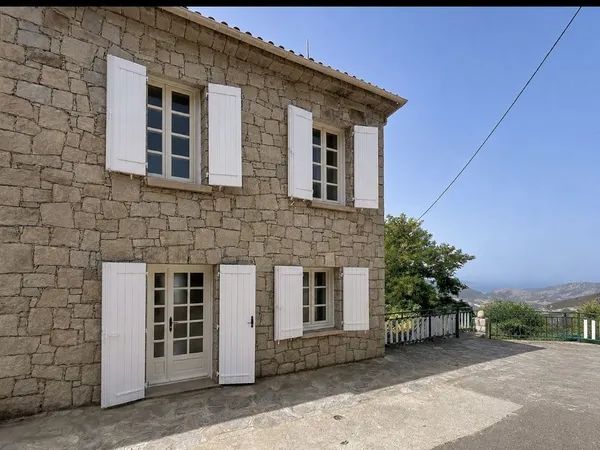 Maison 5 pièces 98 m²