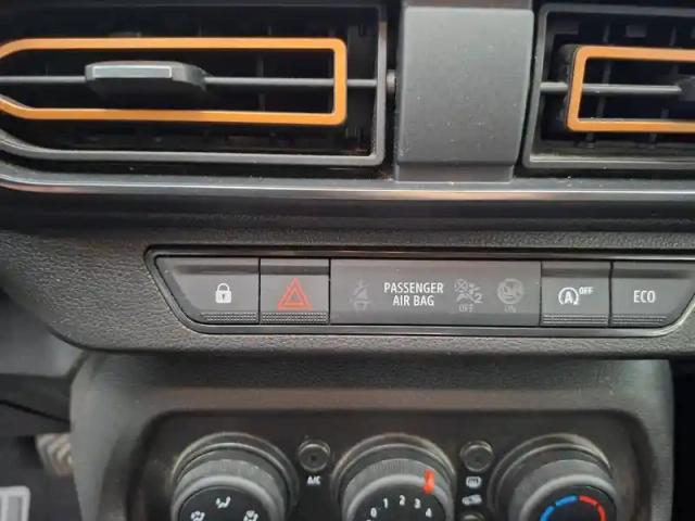 Dacia Sandero tce 90 - 22 — photo 16